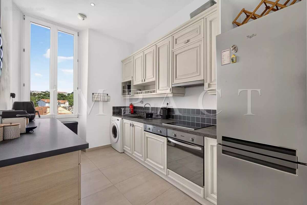 Cannes Petit Juas 3 pièces Bourgeois rénové à vendre - photo 4