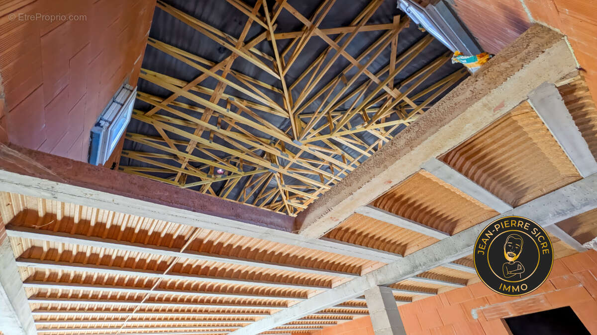 Maison à EAUNES