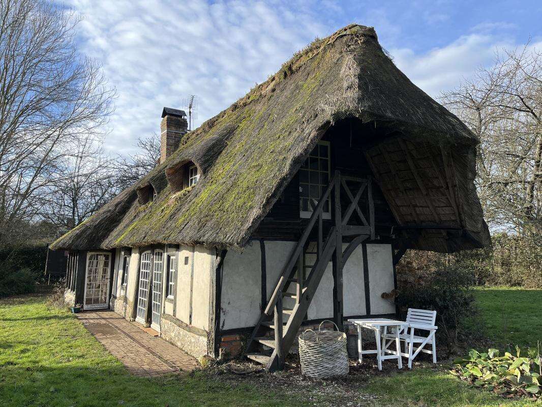 Maison à BOURG-ACHARD