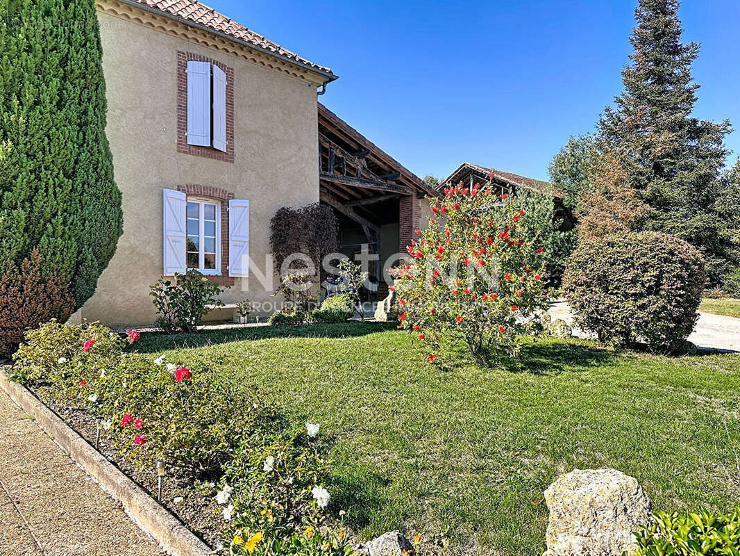 Maison à MIRANDE