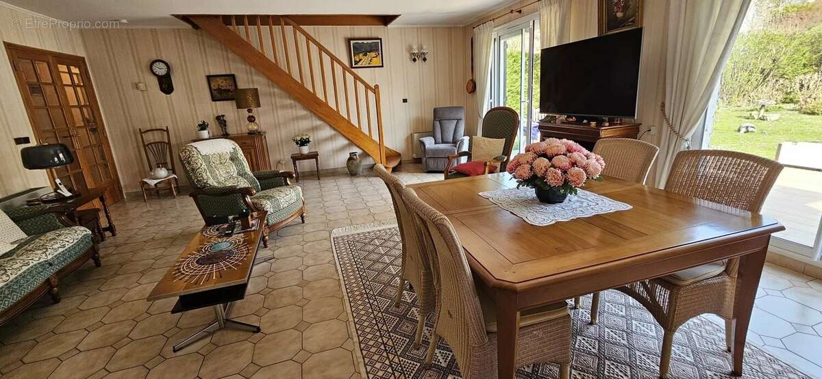 Maison à LA FERTE-ALAIS