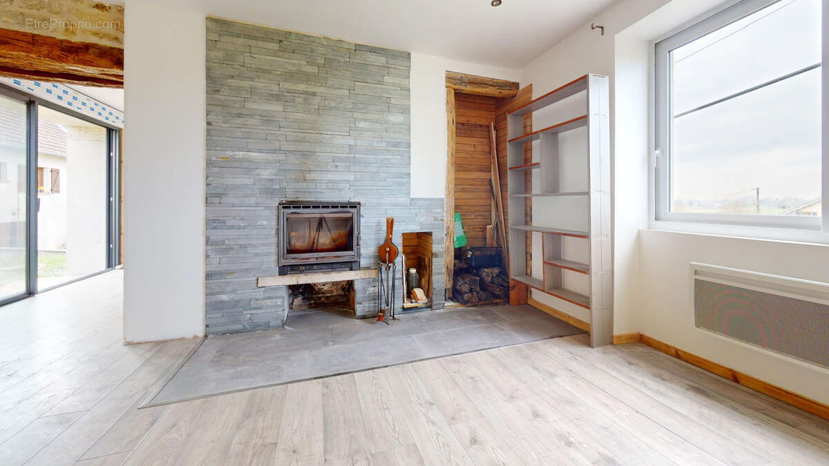 Maison à ARC-ET-SENANS