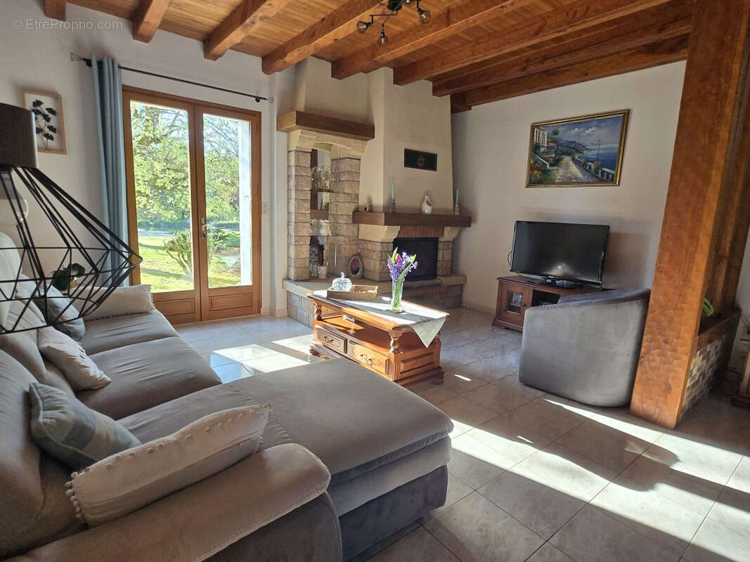 Maison à VILLAMBLARD