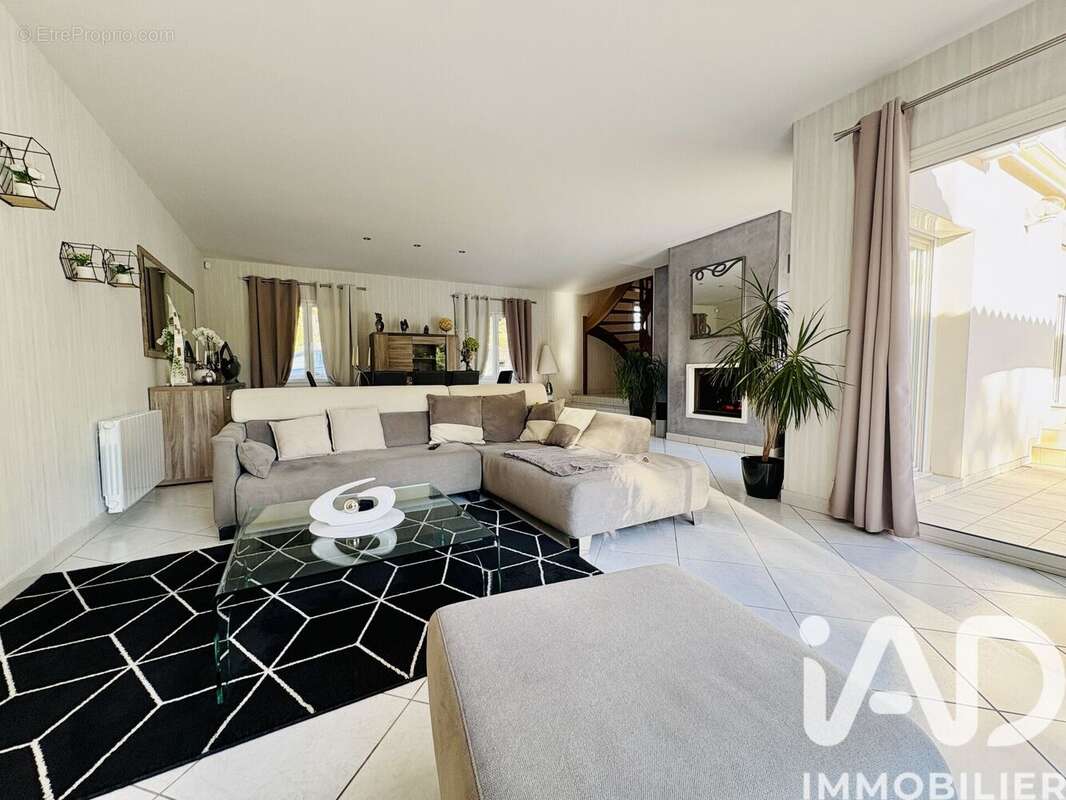 Photo 3 - Maison à BREUILLET