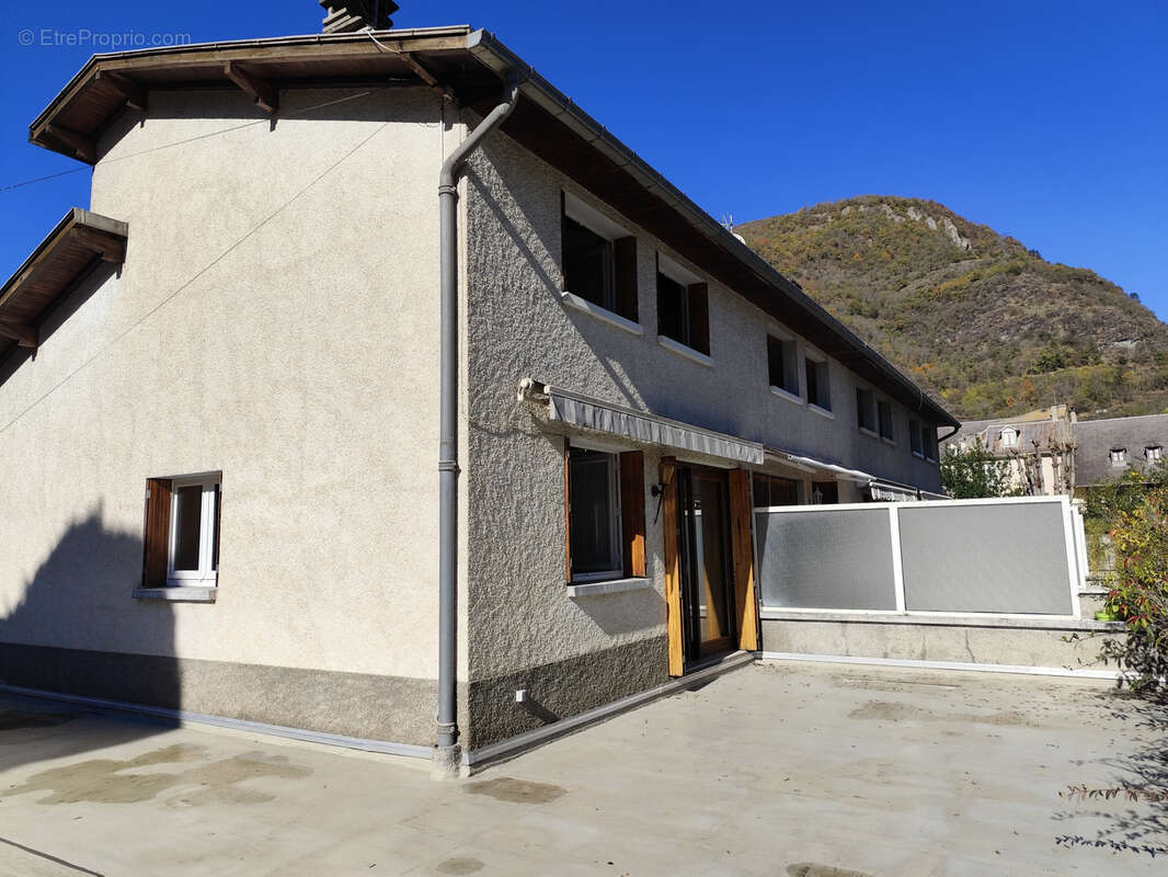 Appartement à BAGNERES-DE-LUCHON