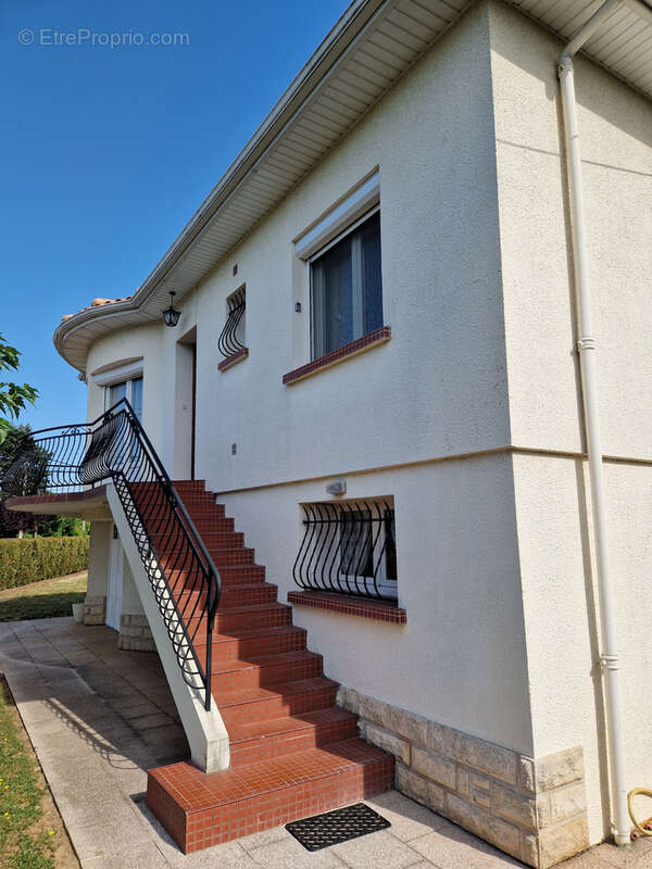 Maison à BIAS
