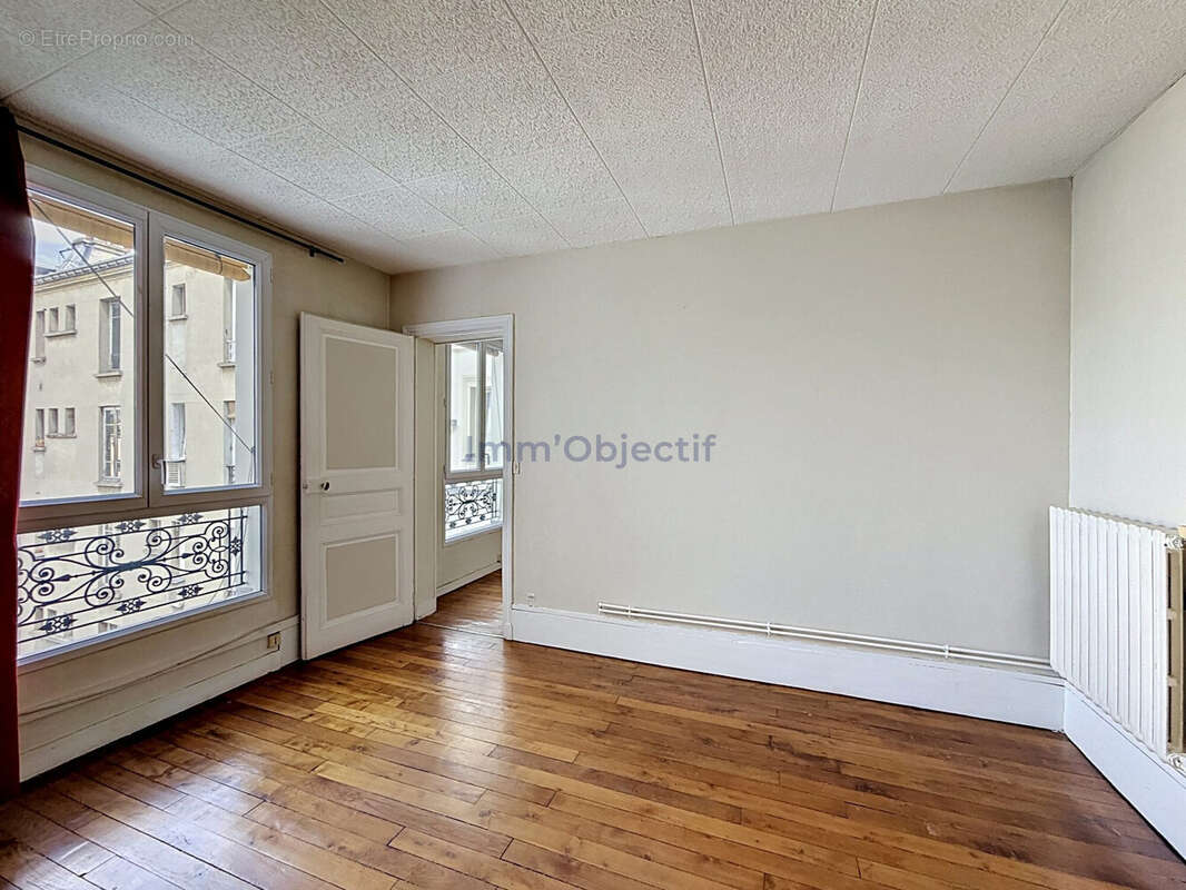 Appartement à PARIS-12E