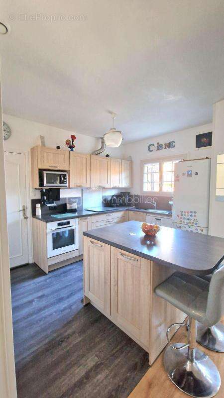 Maison à BALLAINVILLIERS