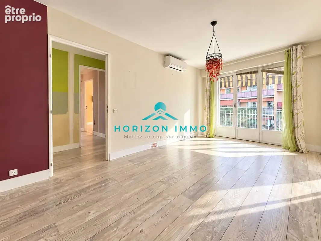 Appartement 3 pièces 61 m² à vendre à Saint-Laurent-Du-Var (06700) - photo 1
