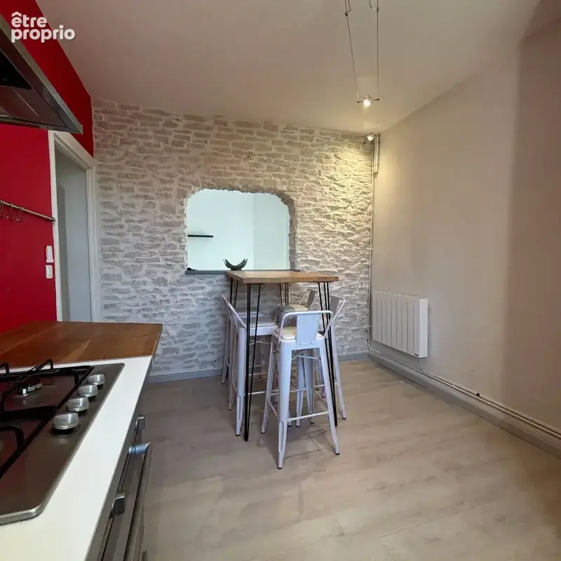 Appartement T3 de 66 m² sur Guilherand - photo 2