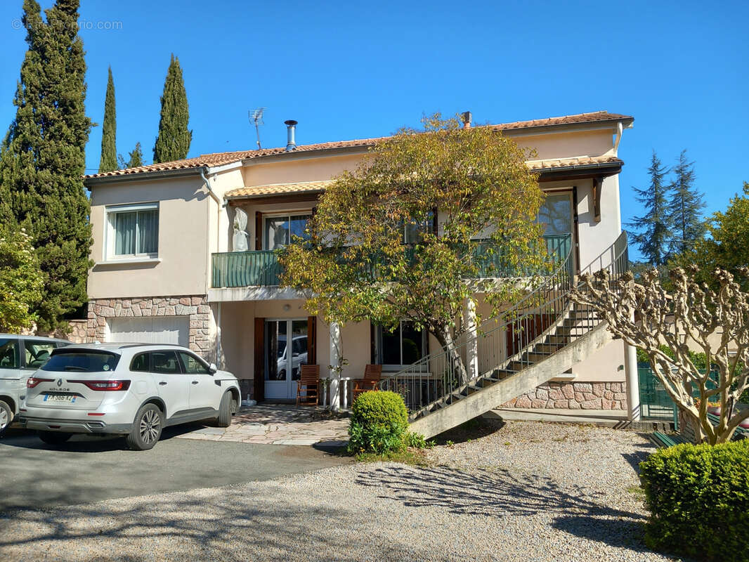 Maison à LAMALOU-LES-BAINS