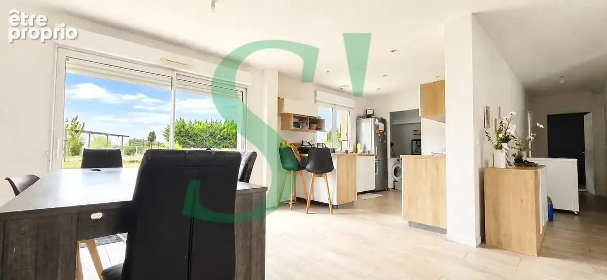 Maison récente de 2018  96,7 m² habitables + étage aménageable de 83 m² - photo 3