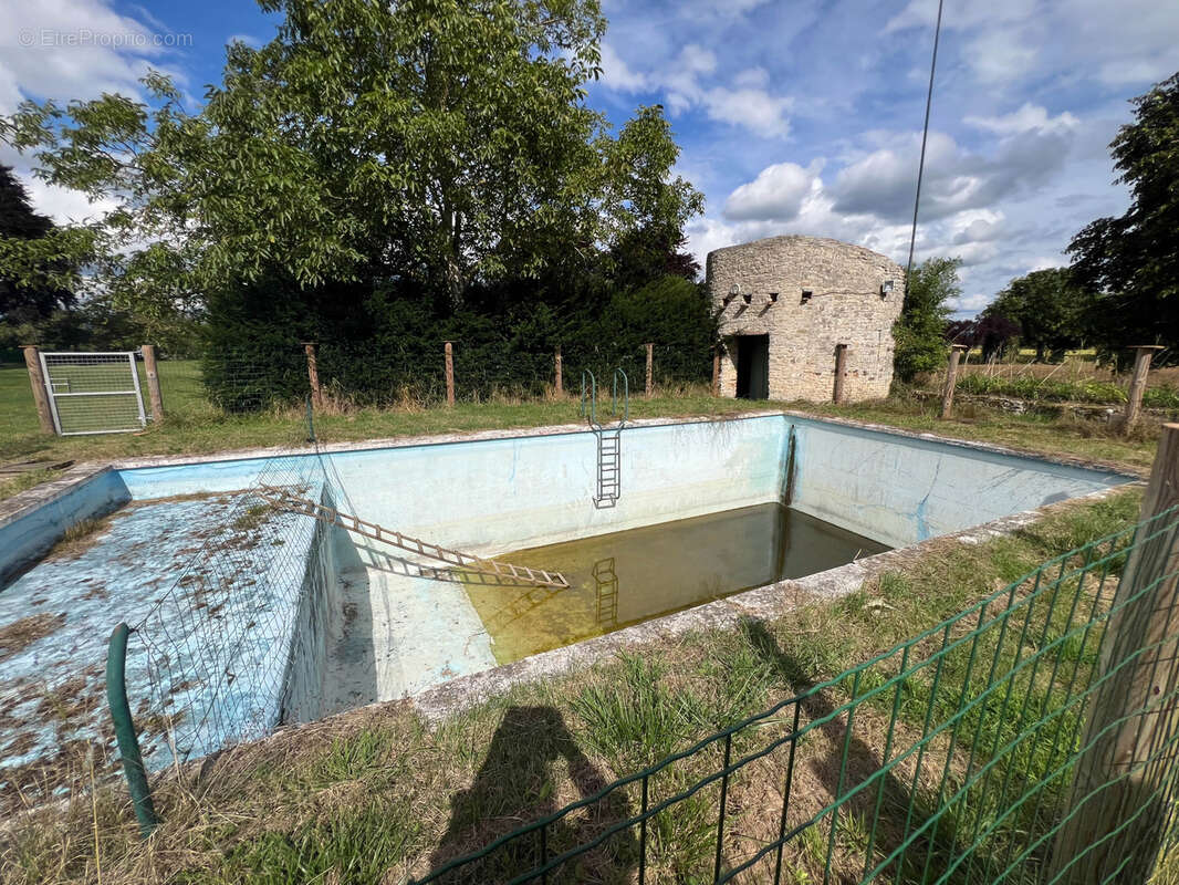 Maison à TOURNAI-SUR-DIVE