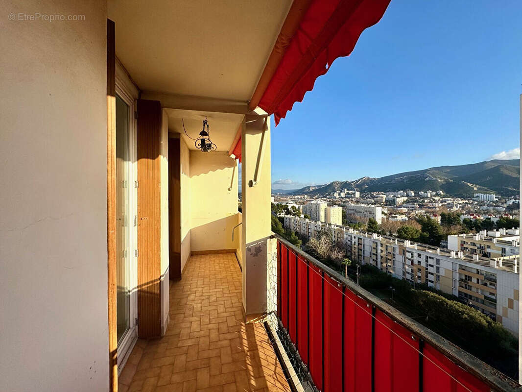 Appartement à MARSEILLE-11E