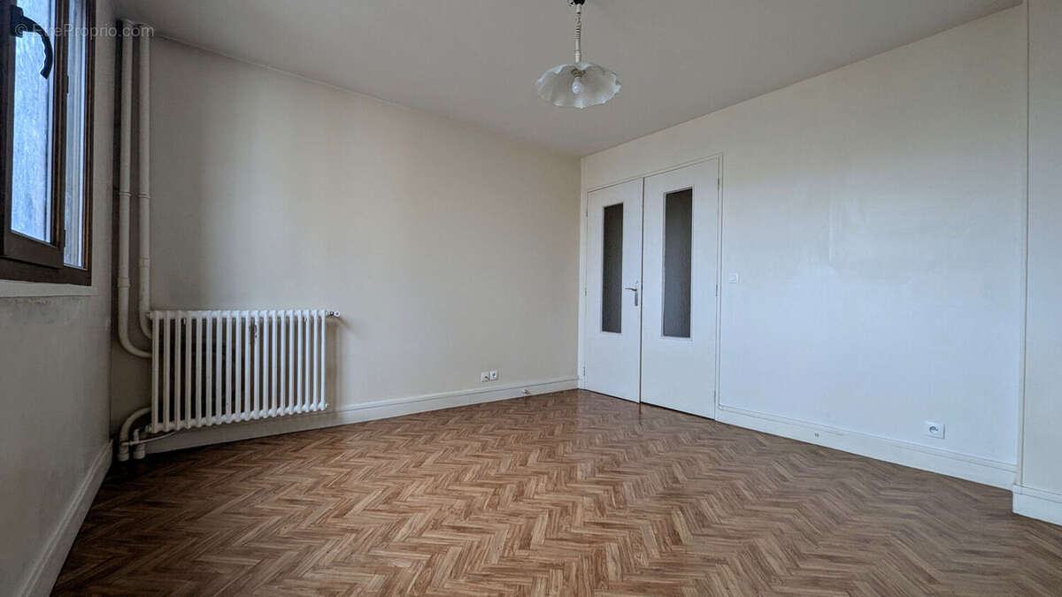 Appartement à SAINT-DENIS