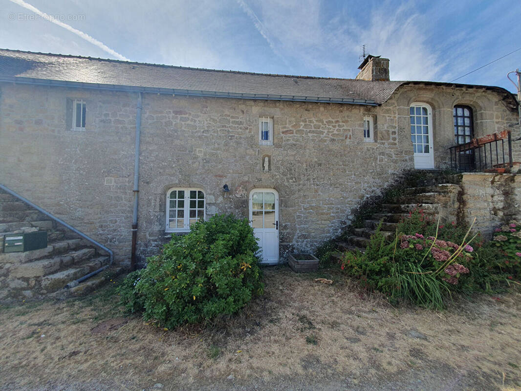 Maison à LOCMARIAQUER
