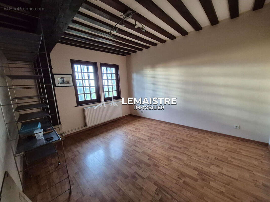 Maison à MONTIVILLIERS