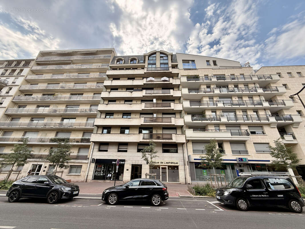 Appartement à CHARENTON-LE-PONT