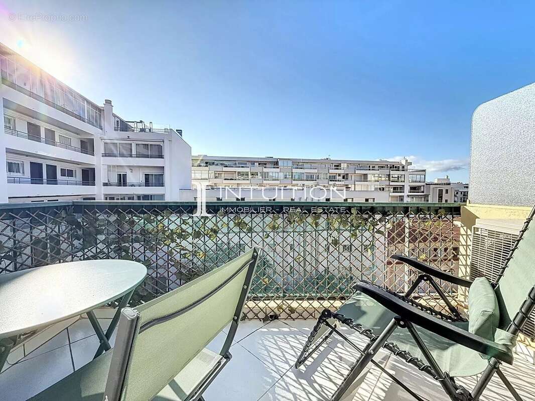 Appartement à CANNES