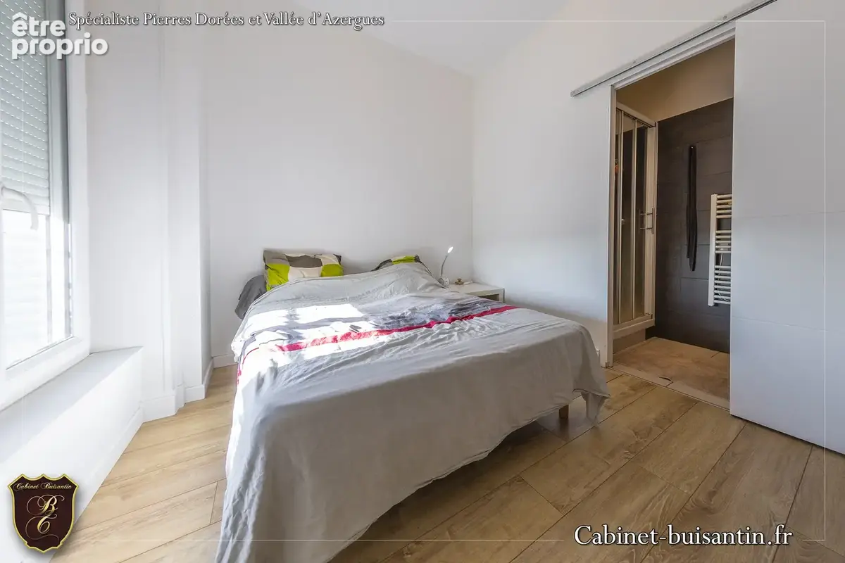 Charme bourgeois au cœur village - photo 6