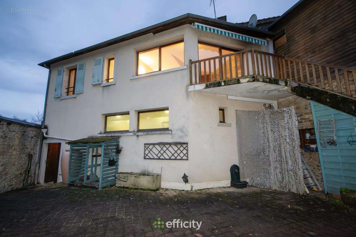Appartement à DECIZE