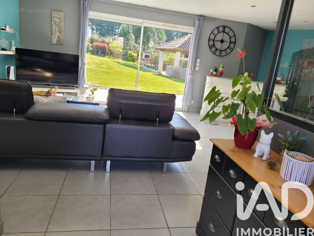 Photo 7 - Maison à GUEUGNON