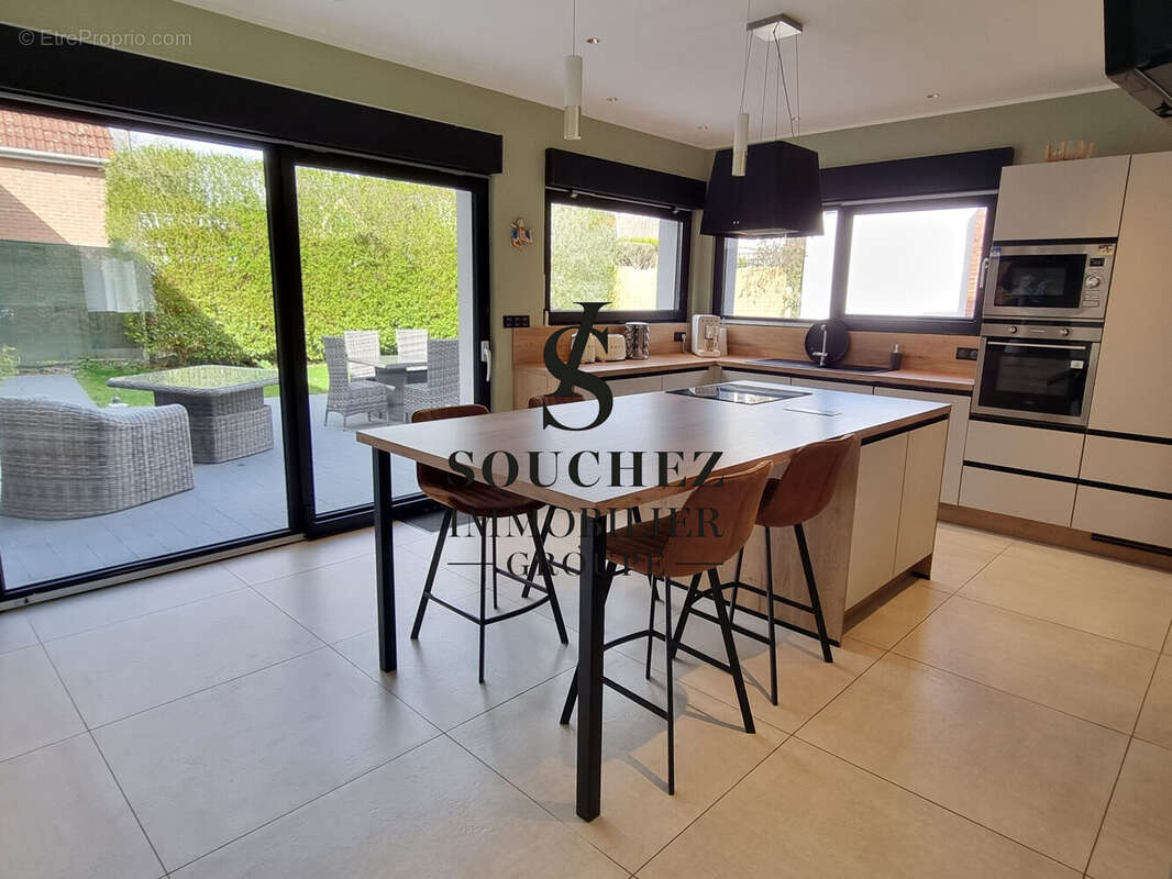 Maison à SOUCHEZ