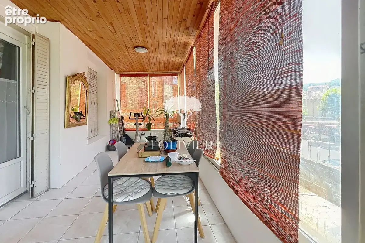 Appartement 4 pièces 51 m² à vendre à Apt (84400) - photo 2