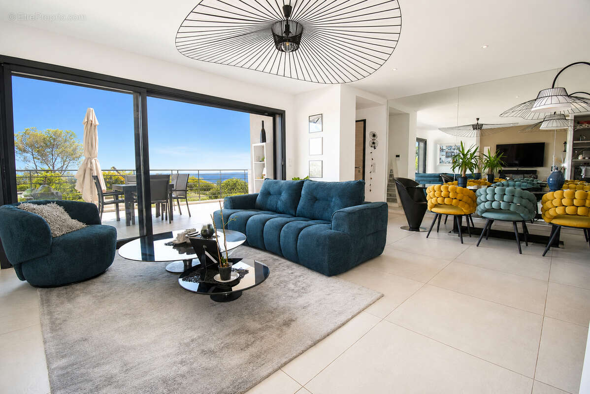 Appartement à SAINT-RAPHAEL
