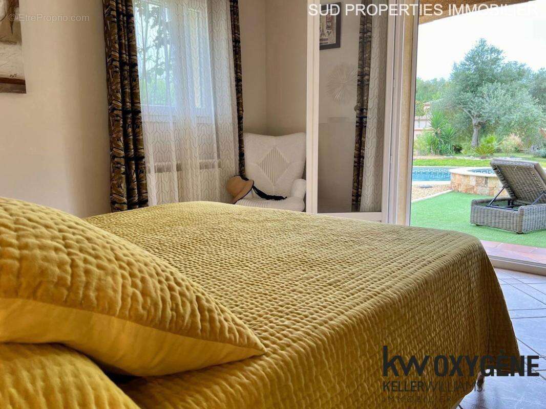 Maison à SAINT-CYPRIEN