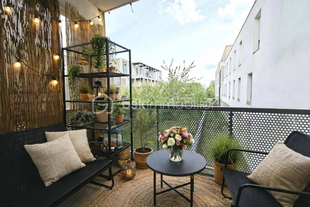 Appartement à SAINTE-LUCE-SUR-LOIRE