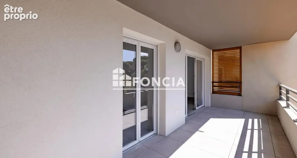 Exclusivité Fréjus Appartement de Type 2 avec garage et piscine - photo 2