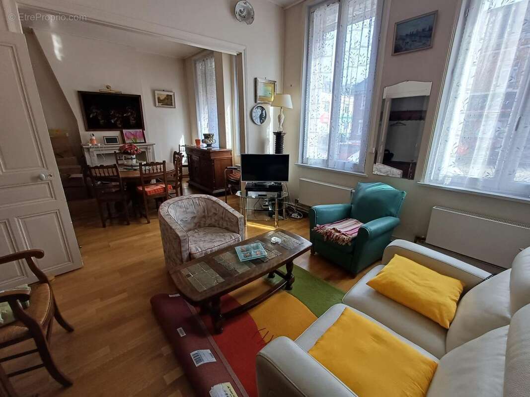 Maison 247 m² à Amiens  - photo 7