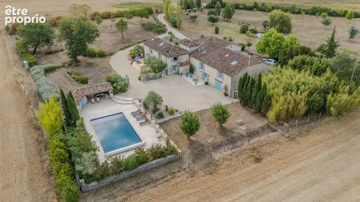 Photo Maison à La Romieu au prix de 975 000€