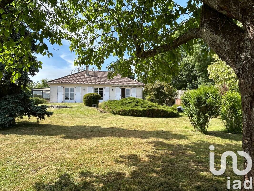 Photo 1 - Maison à JOUY