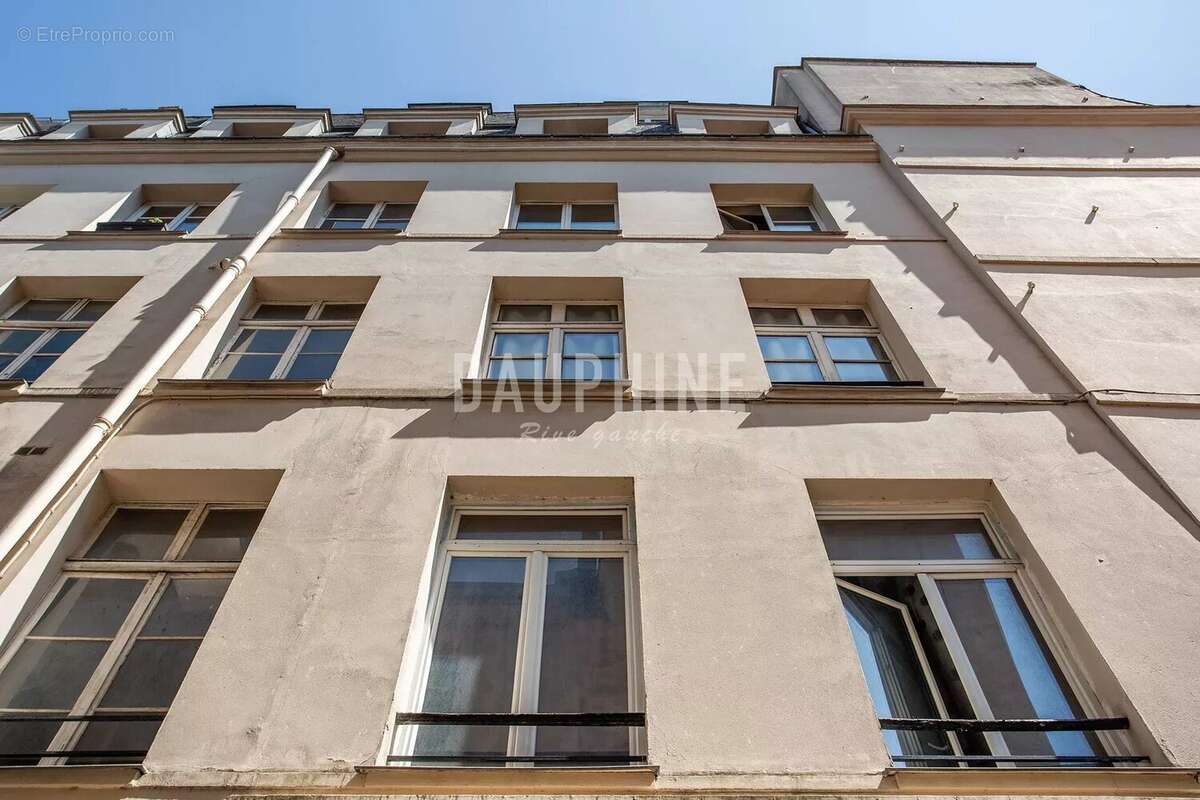 Appartement à PARIS-6E