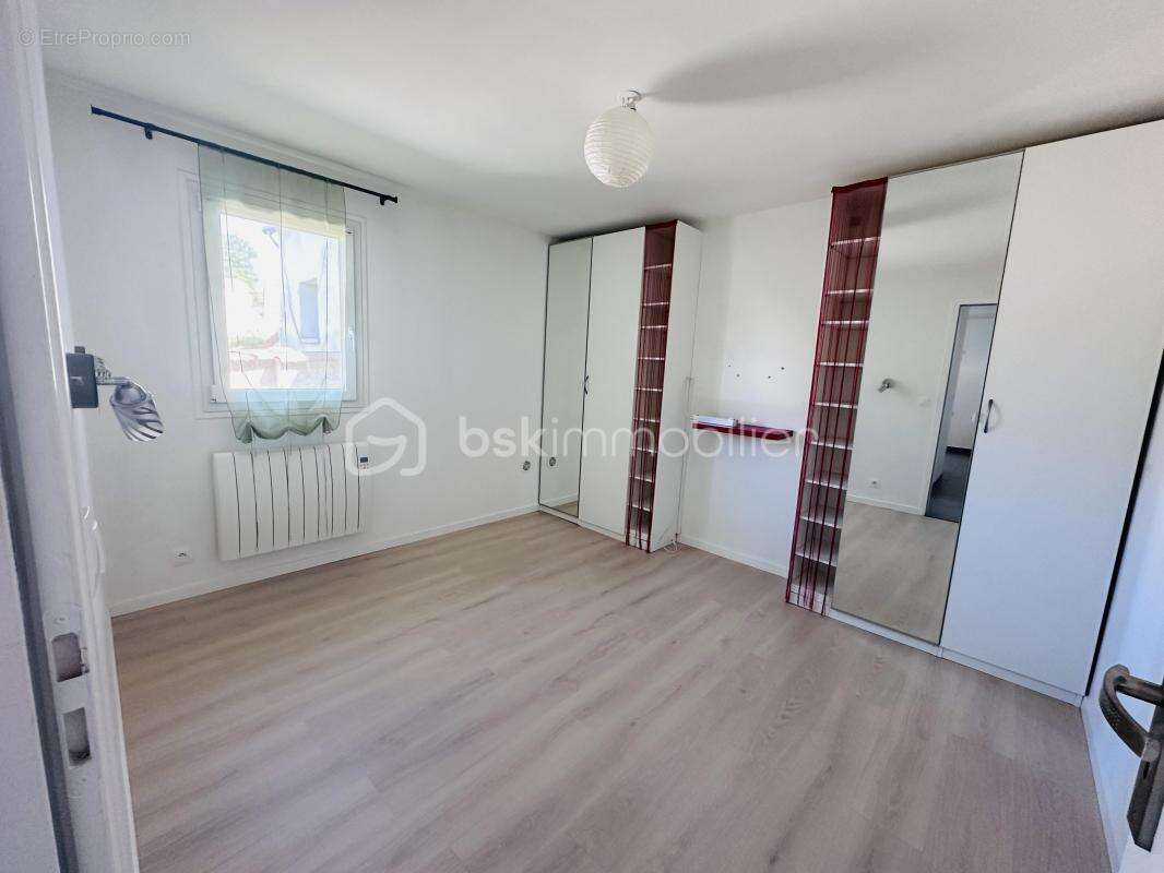 Appartement à TORCY