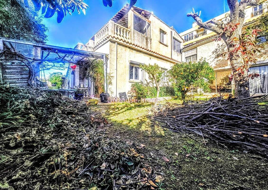 Maison à MARSEILLE-9E
