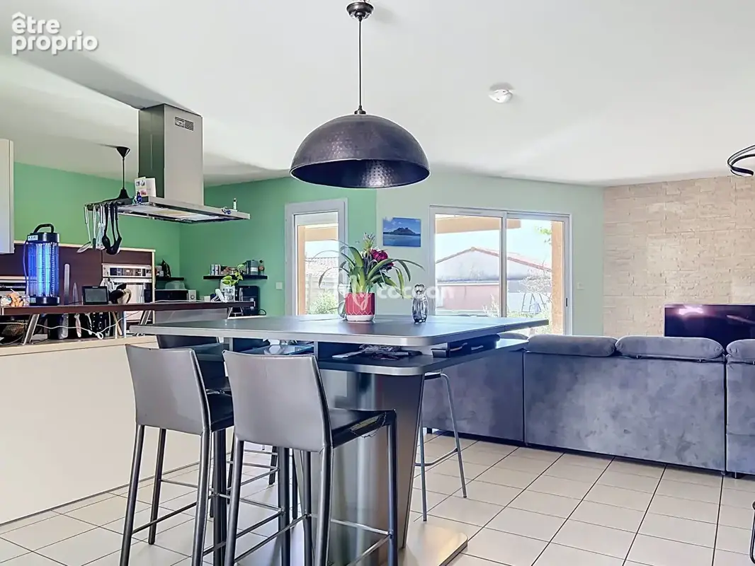 Maison - T5 -130 m2 - photo 8