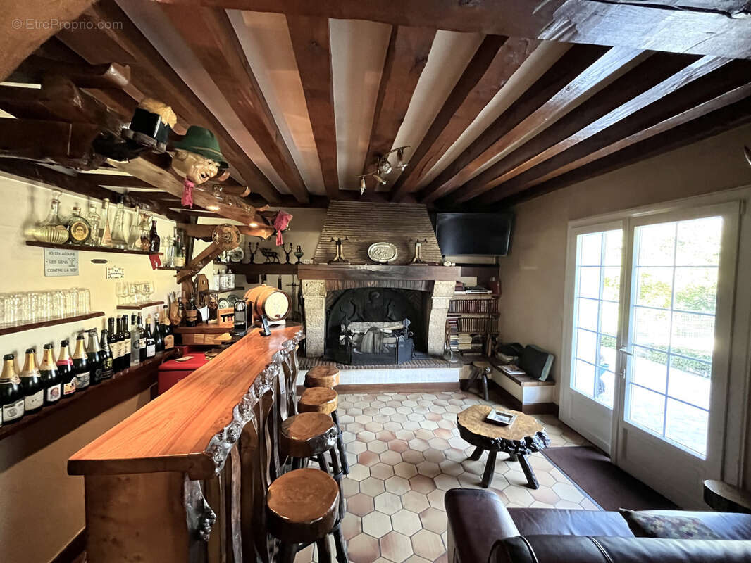 Maison à SURY-AUX-BOIS