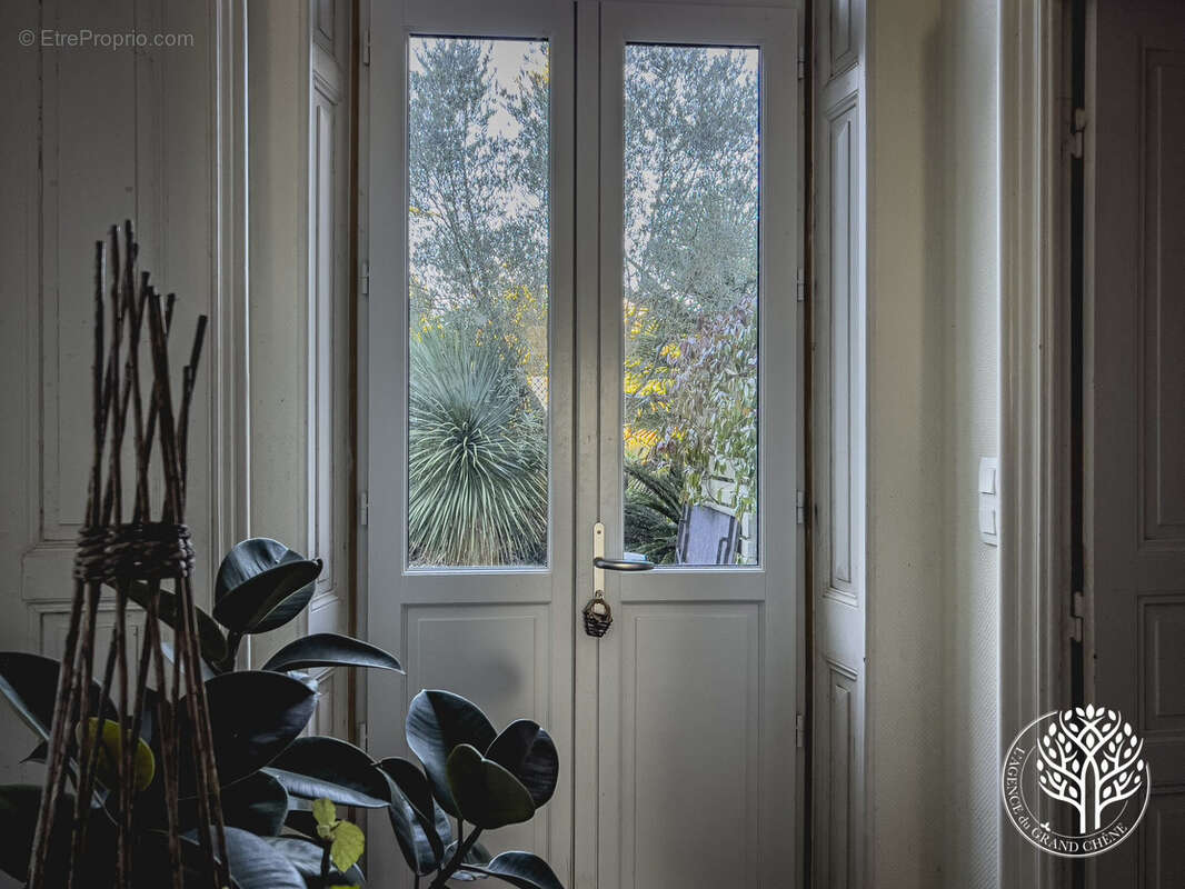 Maison à TONNAY-CHARENTE