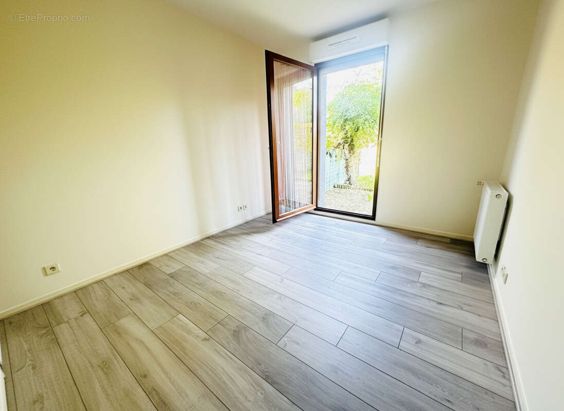 Appartement à SAINT-JACQUES-DE-LA-LANDE