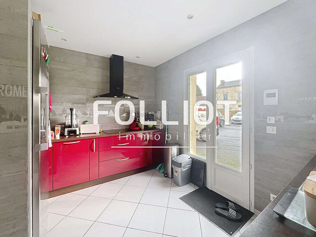 Maison à FRESNEY-LE-VIEUX