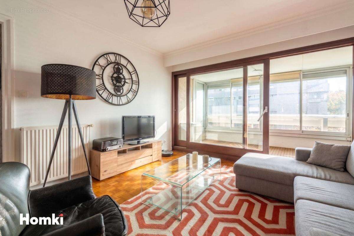 Appartement à CALUIRE-ET-CUIRE