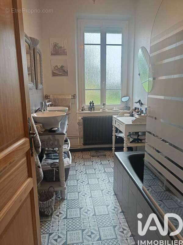 Maison 204 m² à Lignerolles  - photo 9