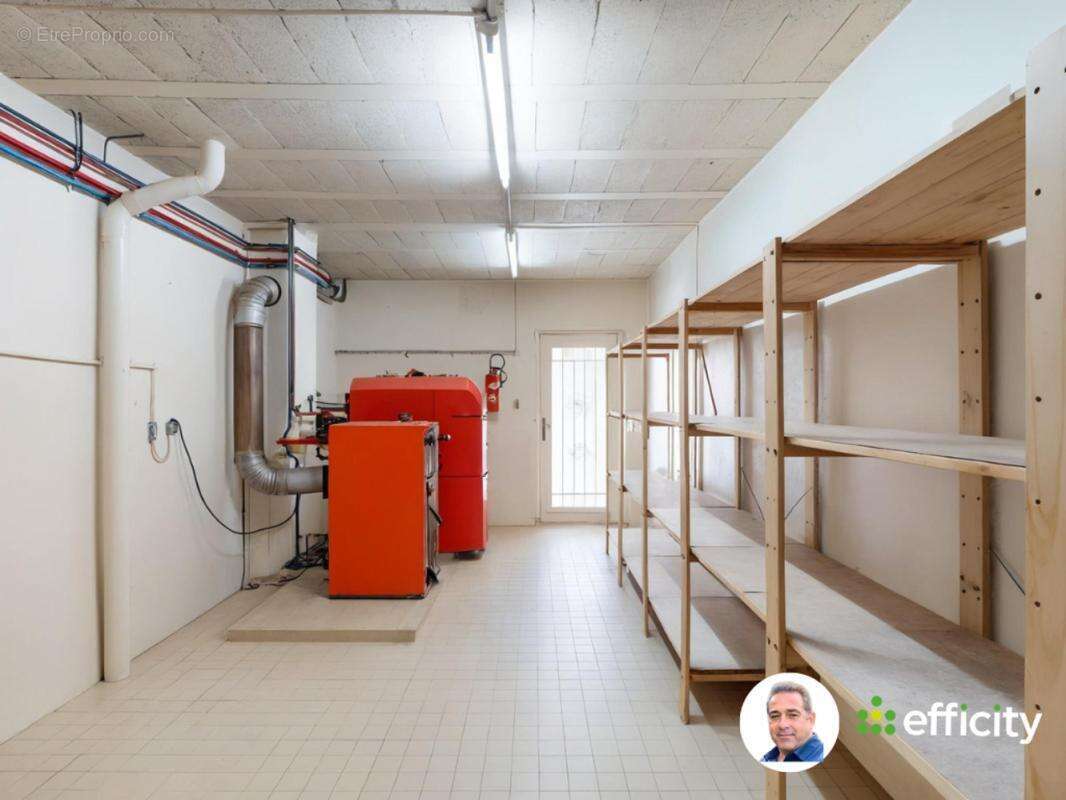 Maison 222 m² à Baneins  - photo 19