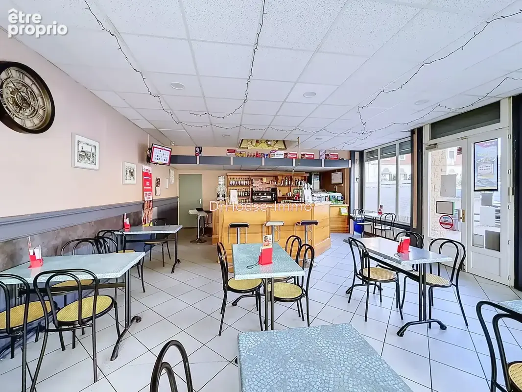Commerce 151 m² à vendre à La Ricamarie (42150) - photo 17