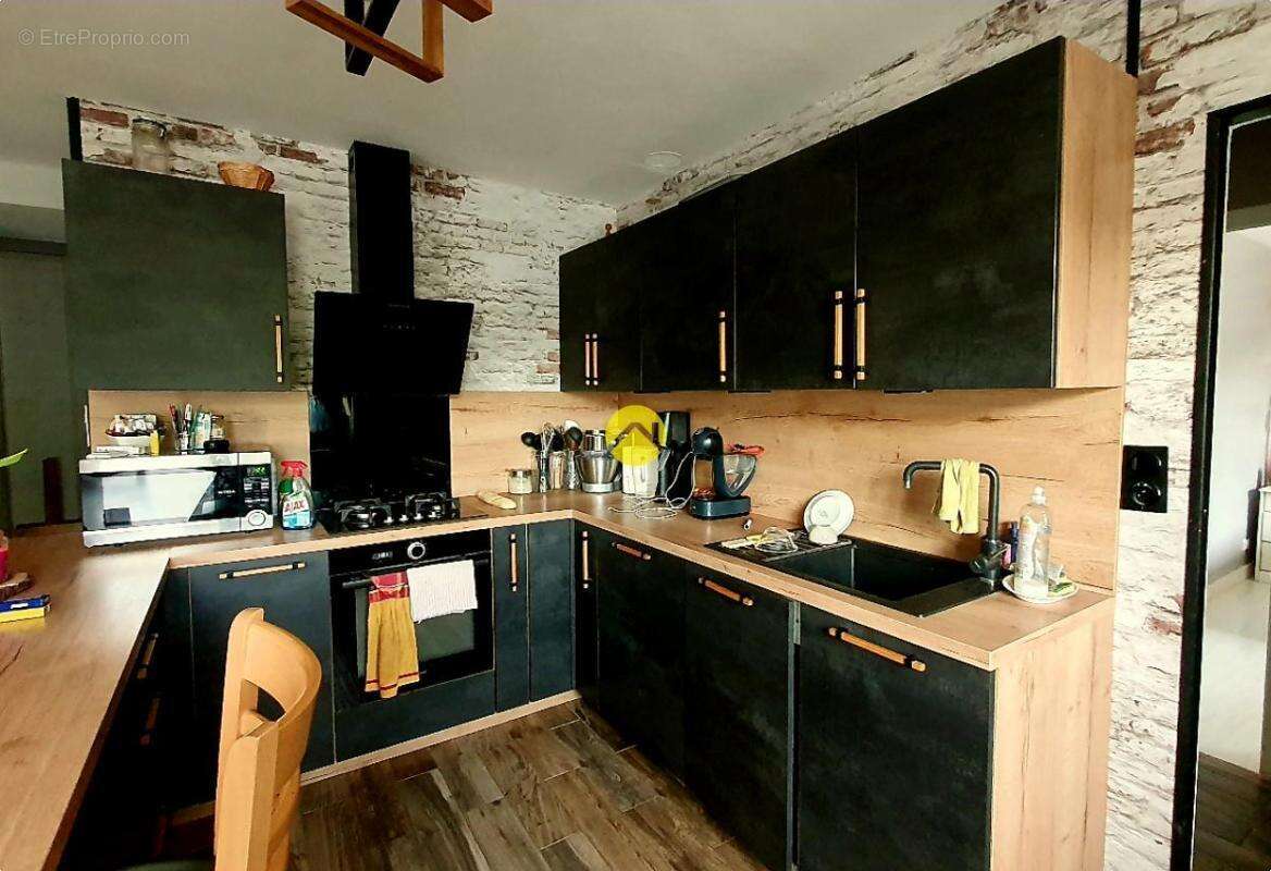 Maison à CHATELLERAULT