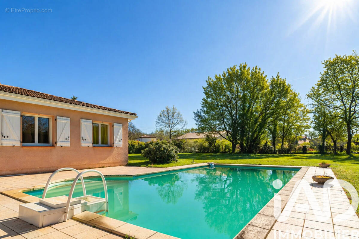 Photo 1 - Maison à MONTAUBAN