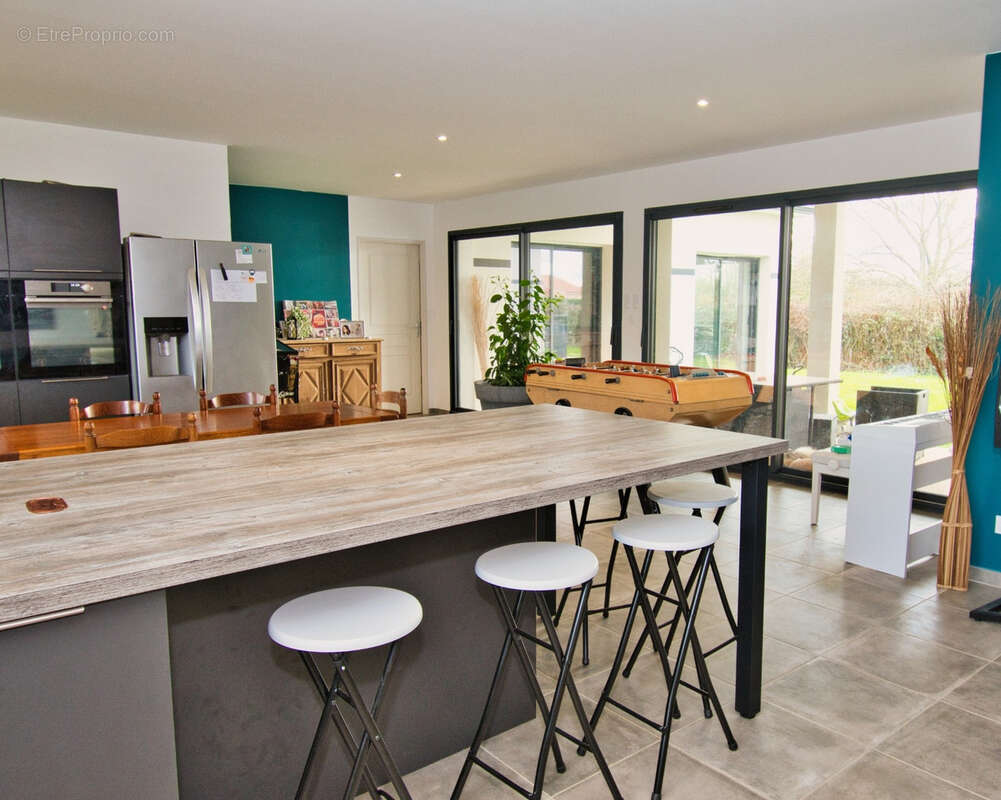 Maison à MONTPON-MENESTEROL